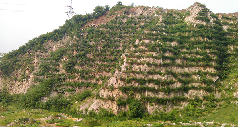 湖北·黃荊山北麓采石場(chǎng)工程